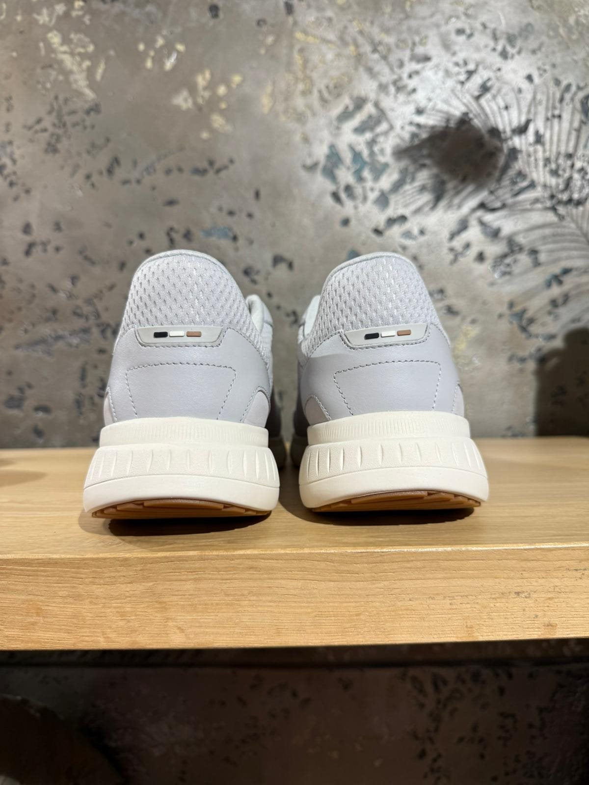 TTNM LIGHT Run Sneaker