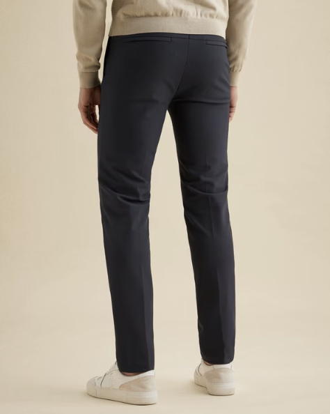 V12 Slim Fit Chino