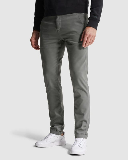 Riser Slim Fit chino