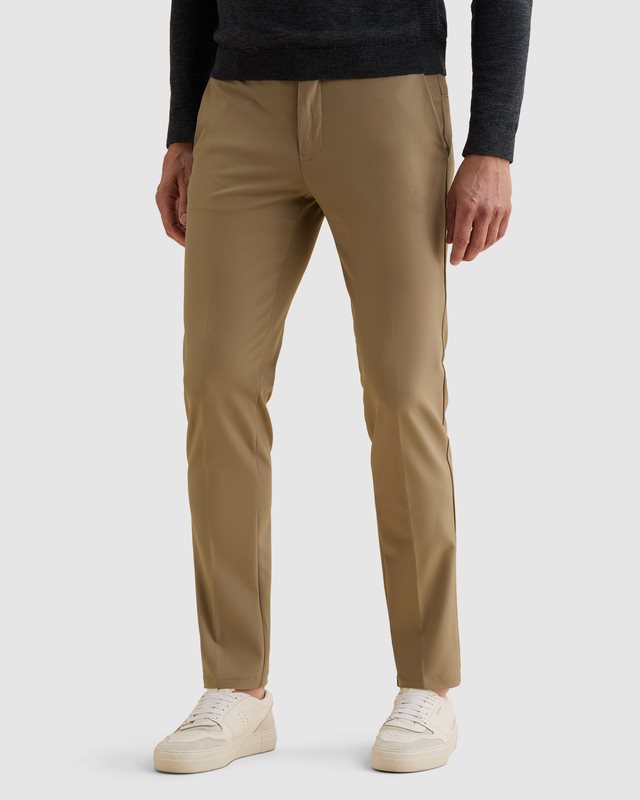 V12 Slim Fit Chino
