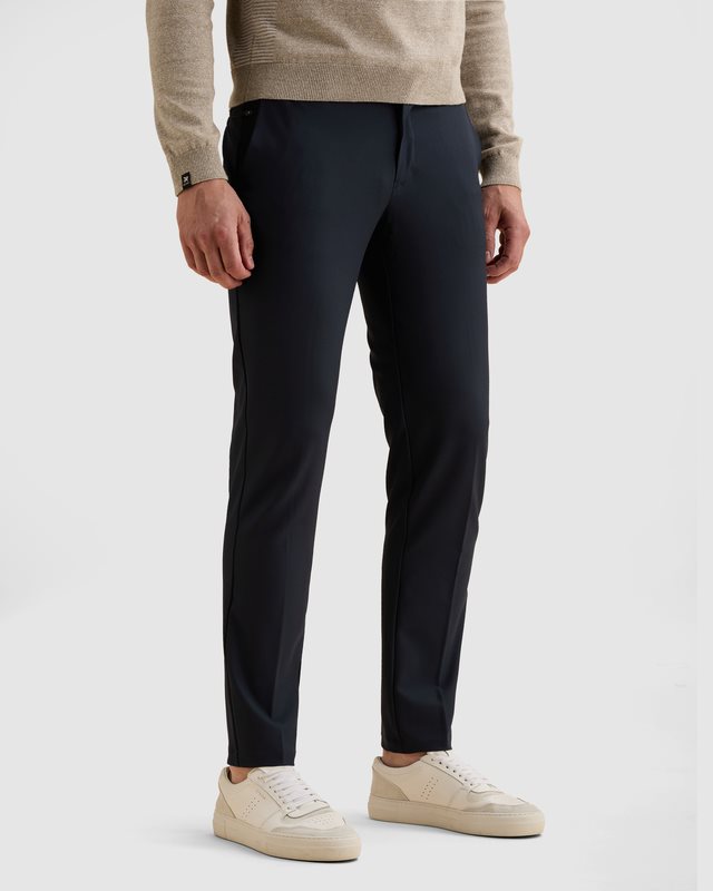 V12 Slim Fit Chino