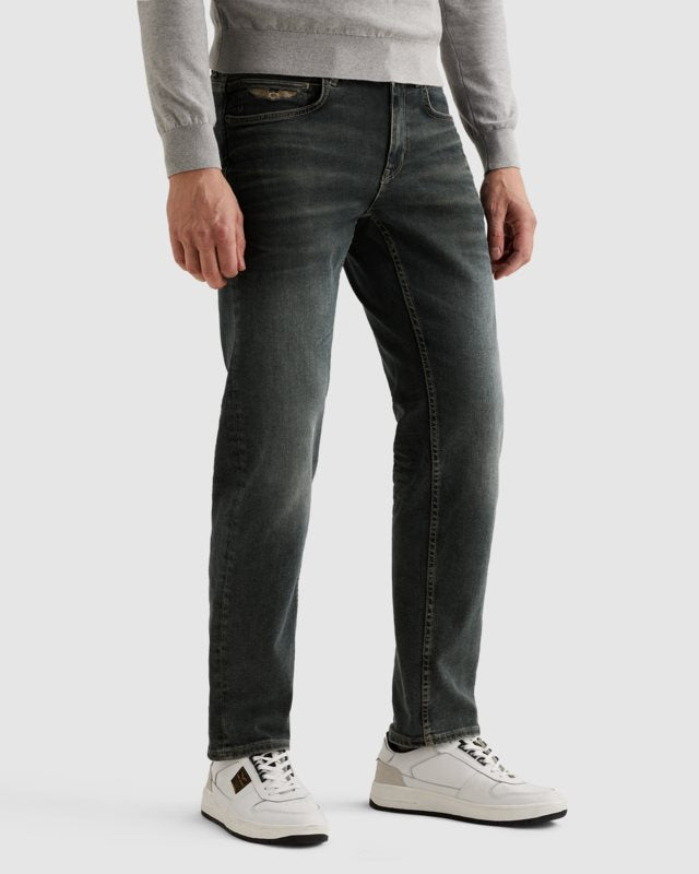 Wingload relaxed fit jeans
