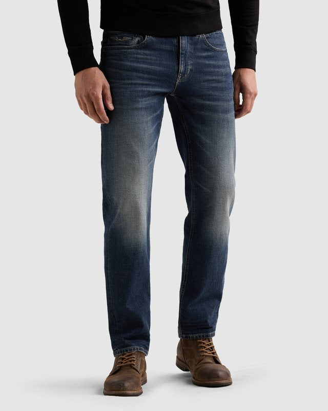 Wingload Relaxed Fit Jeans